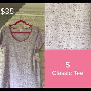 LuLaRoe classic tee Small